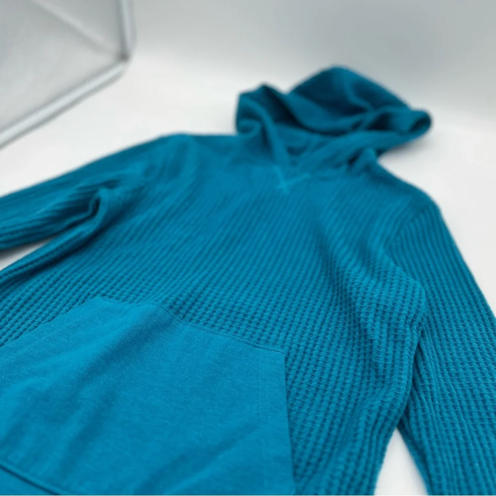 Cat And Jack kid’s Blue Hooded Sweatshirt size S 6/7
